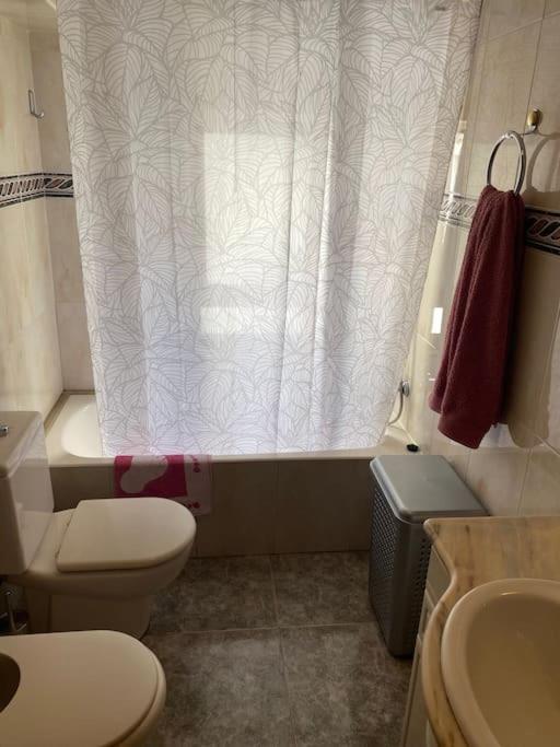 La Lila 5 Apartment Овиедо Екстериор снимка