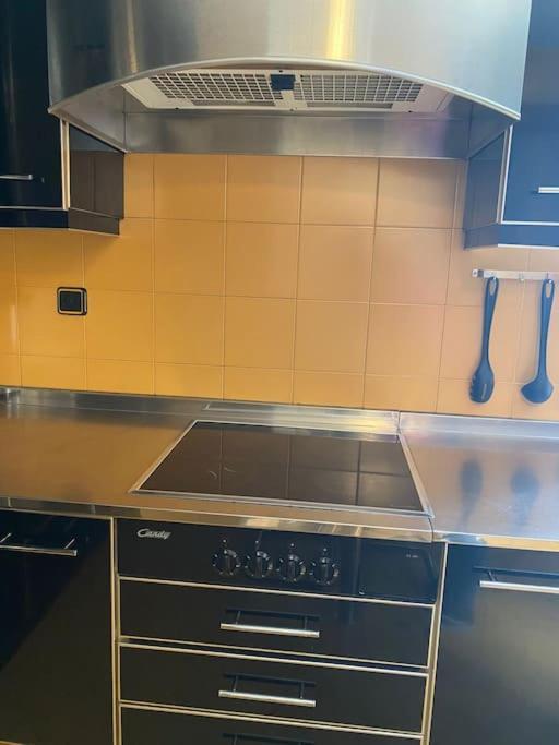 La Lila 5 Apartment Овиедо Екстериор снимка
