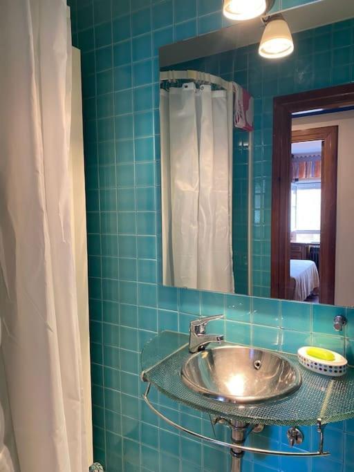 La Lila 5 Apartment Овиедо Екстериор снимка