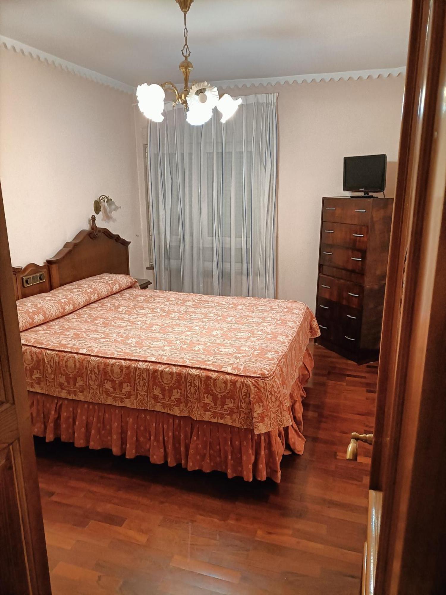 La Lila 5 Apartment Овиедо Екстериор снимка